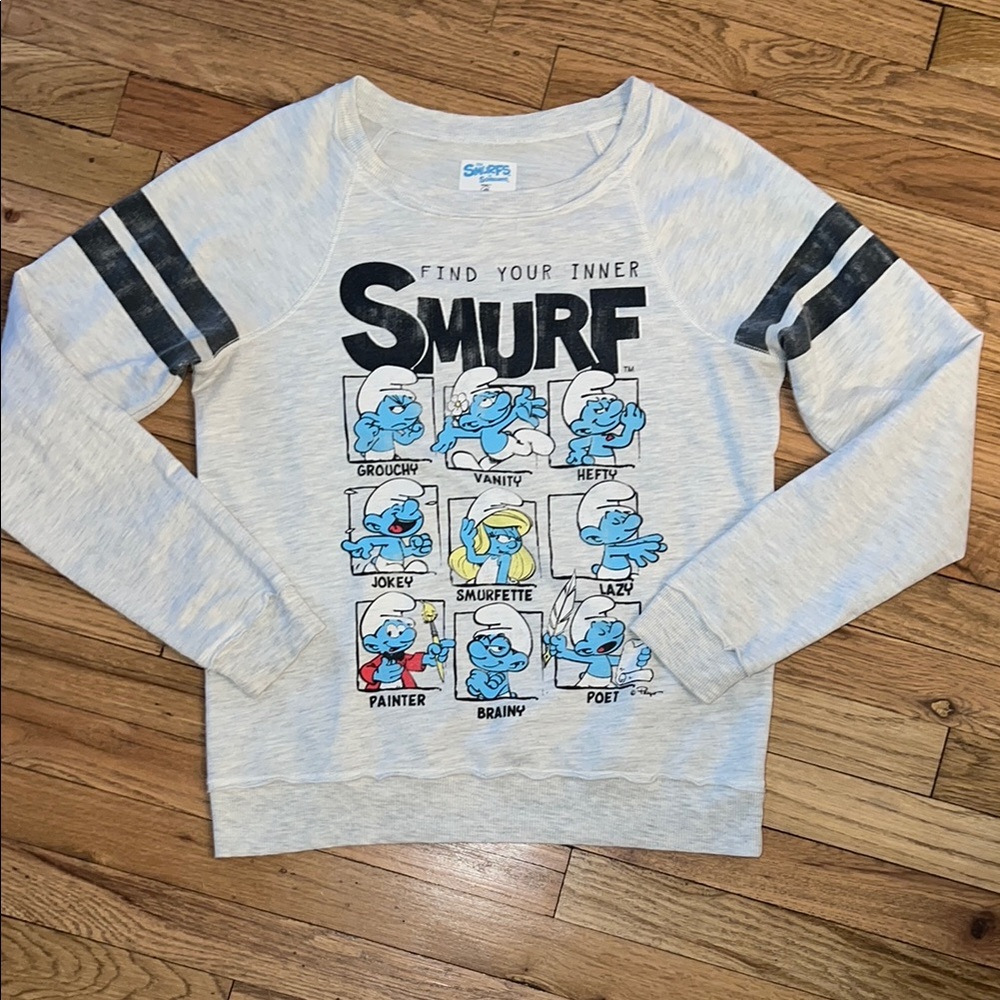 Smurfs Graphic Sweatshirt Size Medium